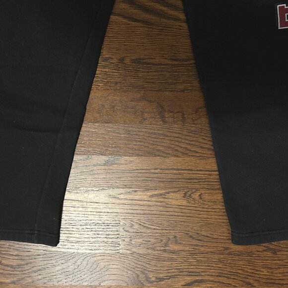 Lafayette College Adjustable drawstring waist black sweatpants Size Medium - Picture 3 of 4